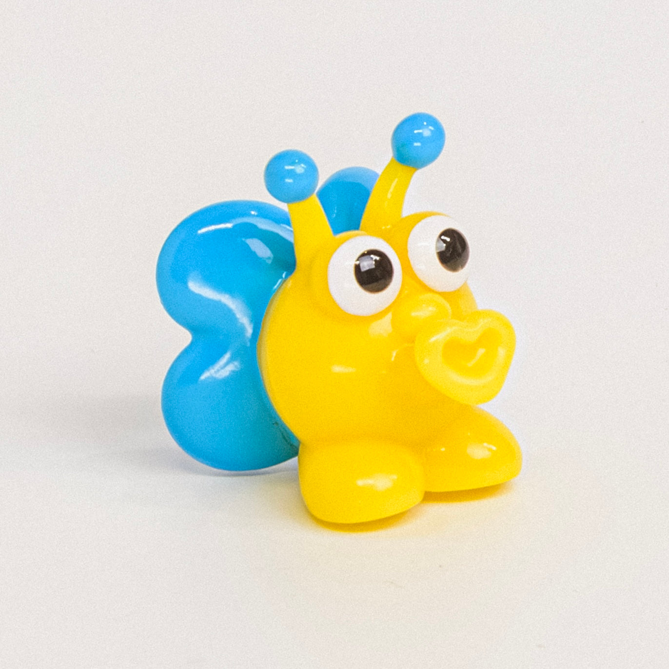 ✨Yellow Fly🪰❣️